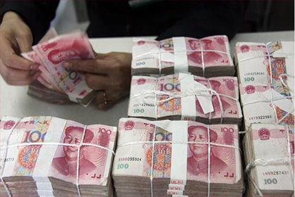 逾期未履行判决共担偿还责任